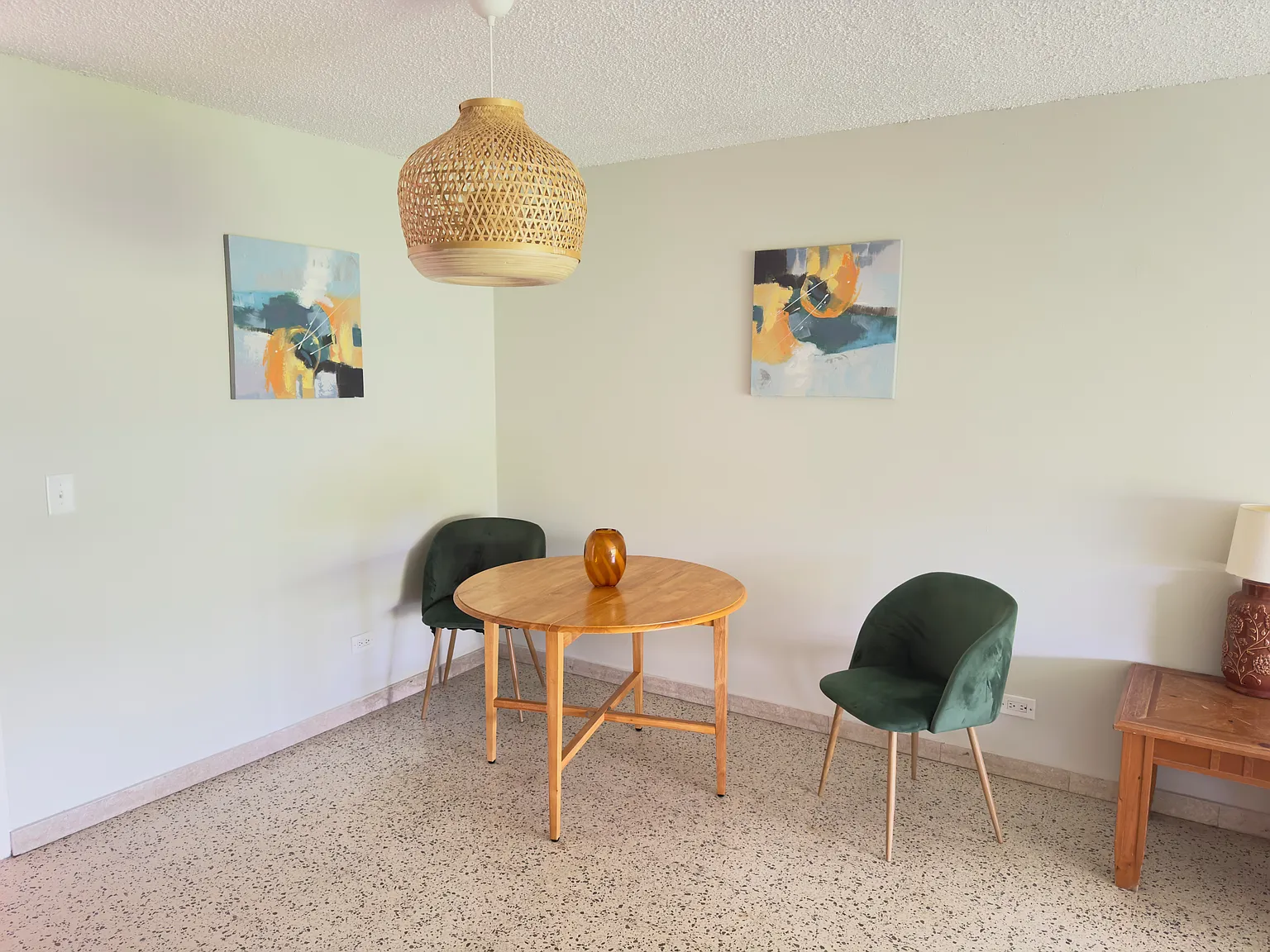 2 bed, $1,800 — Photo 3