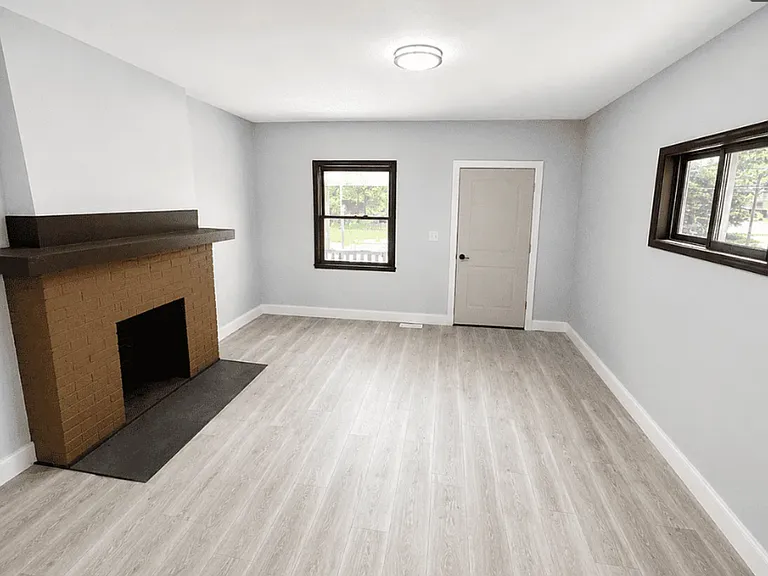 249 Lexington Ave #249 — Photo 6