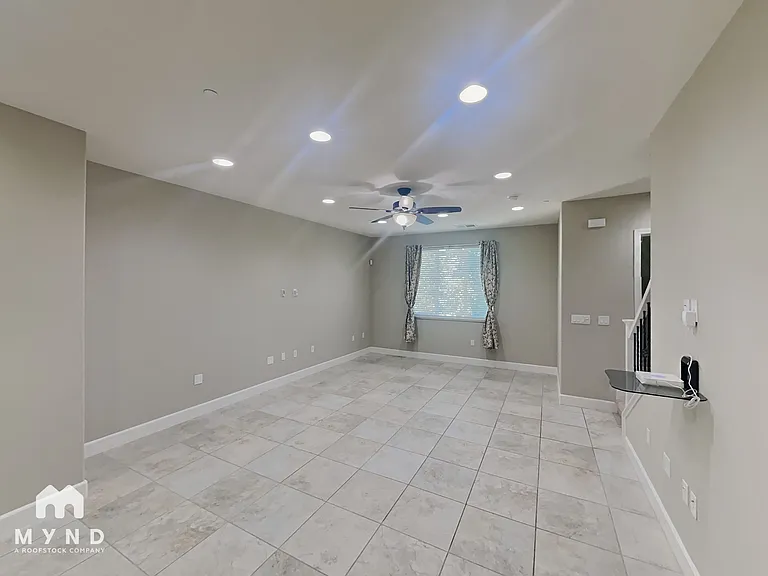 5905 Raleigh Rd — Photo 3