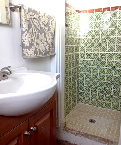 237 E Delano St — Photo 5