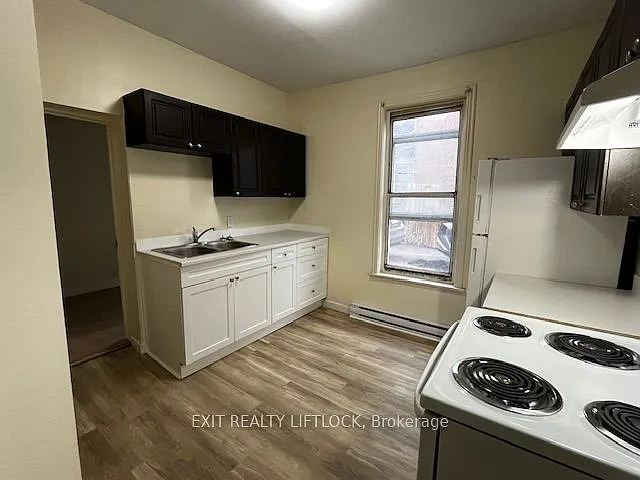 209 Stewart St — Photo 8