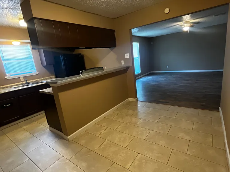 5514 Gatewood Ave — Photo 5