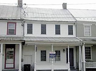 8 E Main St, Newburg, PA 17240