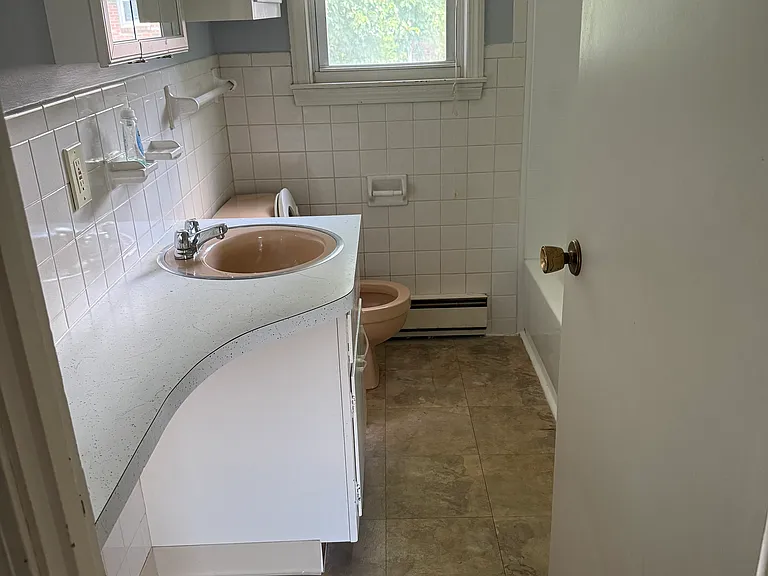 465 Corey St #A — Photo 13