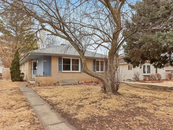 2760 South 99th STREET, West Allis, WI 53227
