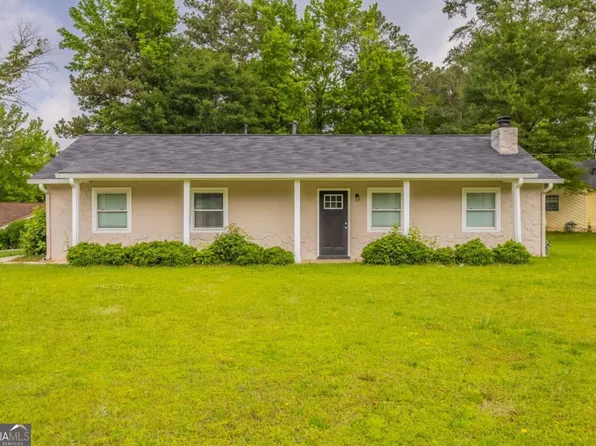 225 Fireside Way, Fairburn, GA 30213