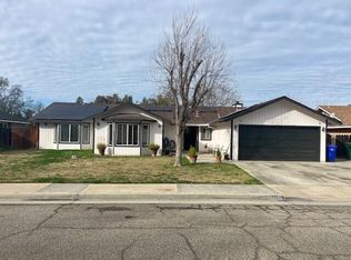 1121 N Patsy Dr, Porterville, CA 93257