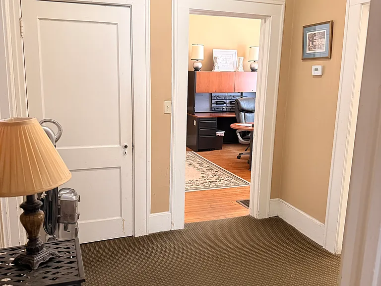 312 W Stone Ave — Photo 15