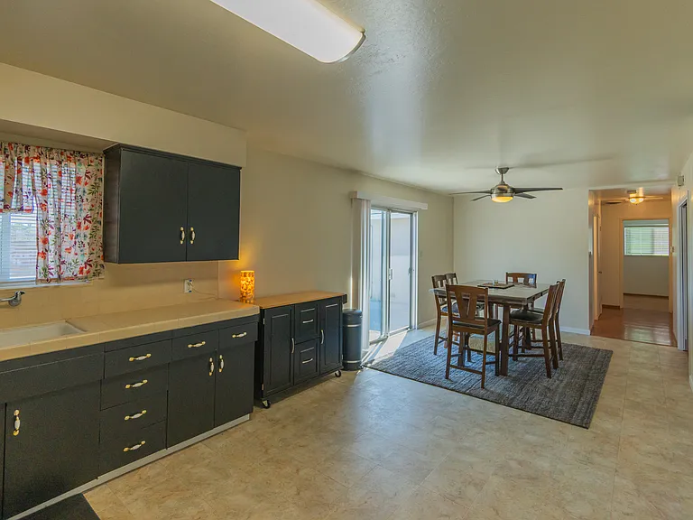 5 Clearbrook Rd — Photo 11