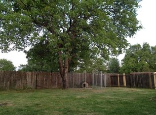 1467 Calexico Dr, Redding, CA 96003