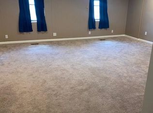 135 Main St APT A, West Alexander, PA 15376