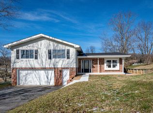 16163 Shannon Hill Dr, Abingdon, VA 24210