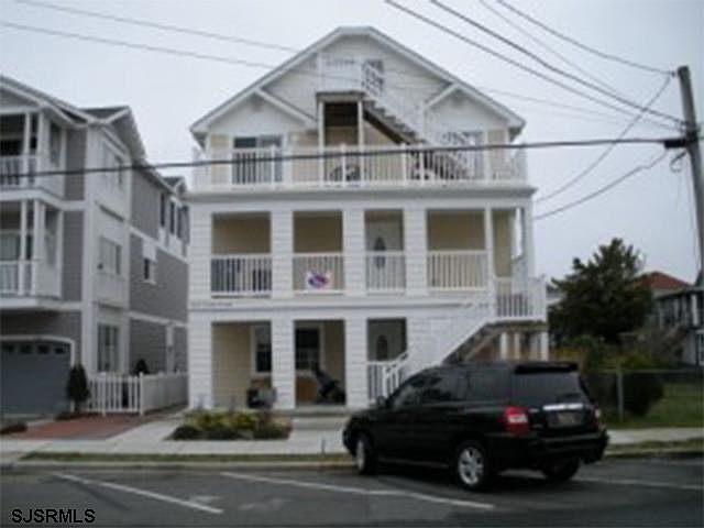 2nd image of 120 E Youngs Ave #101R