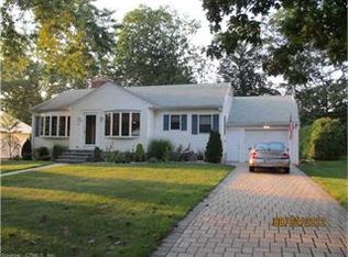 150 Tuttle Dr, New Haven, CT 06512