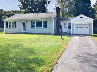338 Cumberland Ave, North Attleboro, MA 02760