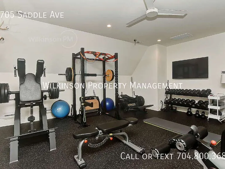 9705 Saddle Ave — Photo 75