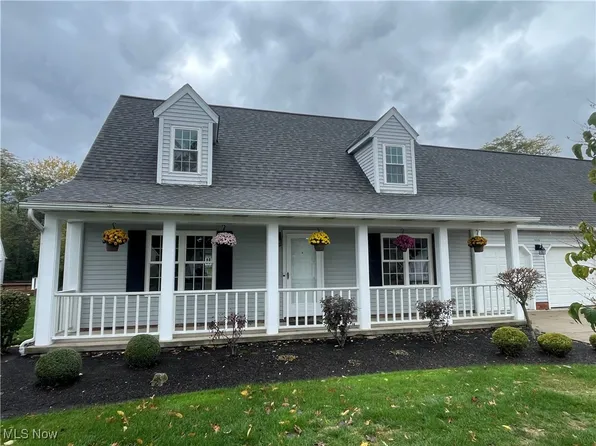 135 Nantucket Cir, Painesville, OH 44077