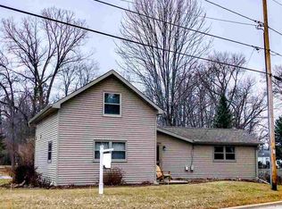 3305 Maple Grv, Suamico, WI 54173