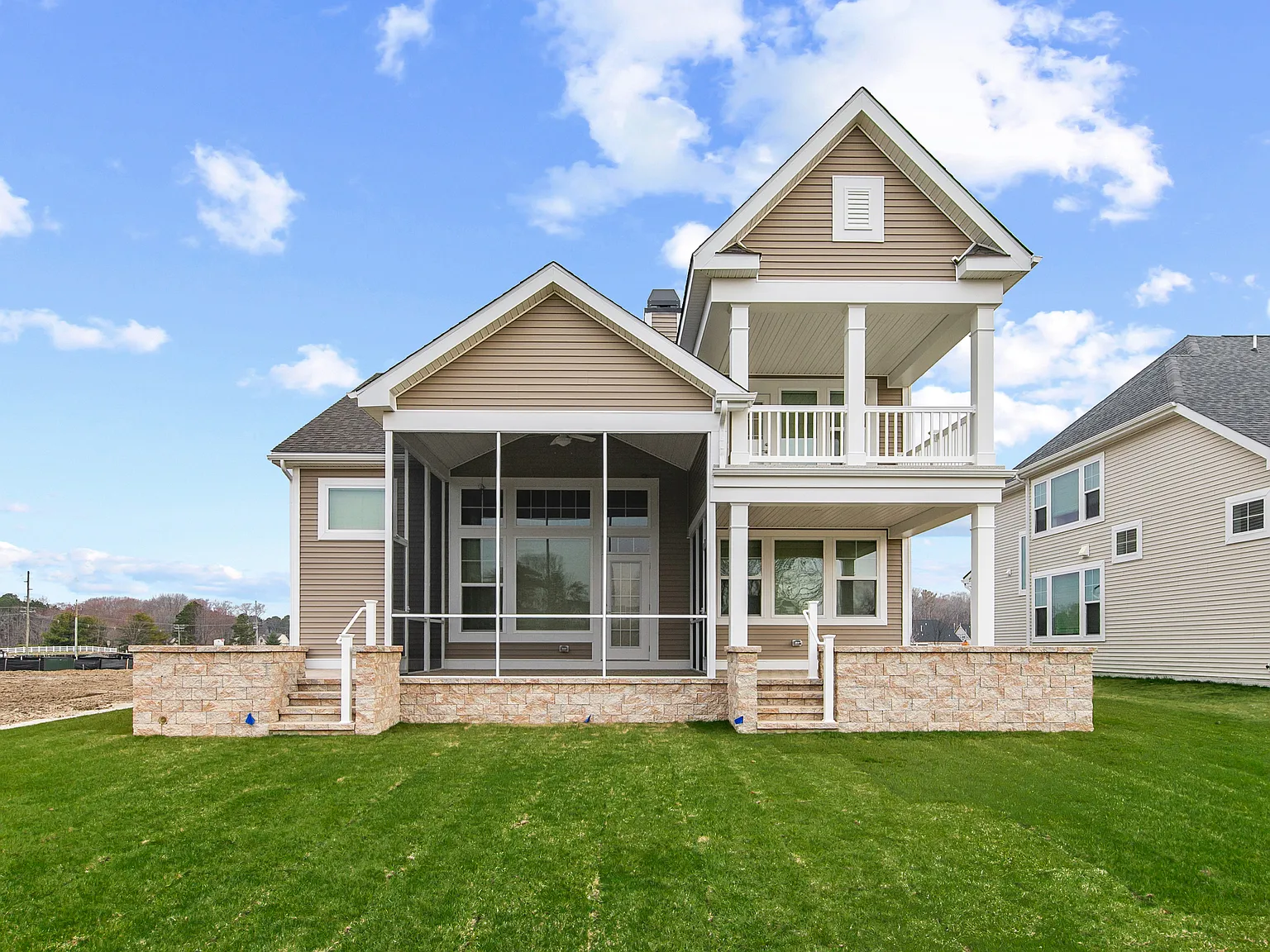 5 bed, 3.5 bath, $3,950 — Photo 3