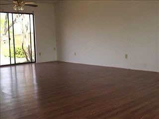 1st image of 2213 Meadow Ln