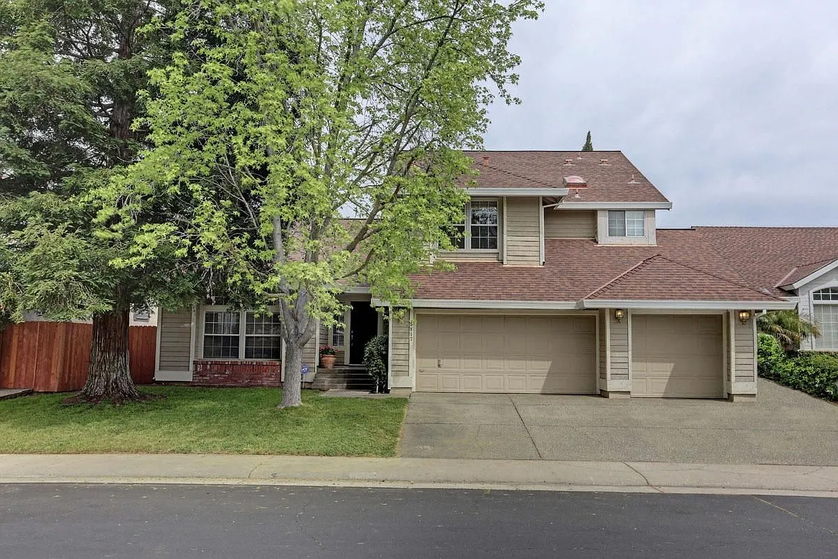 5817 Laguna Valley Way photo 1