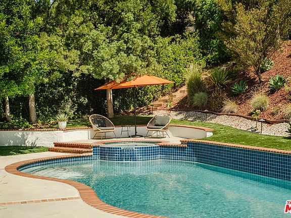 3rd image of 5741 Stone Mountain Ln