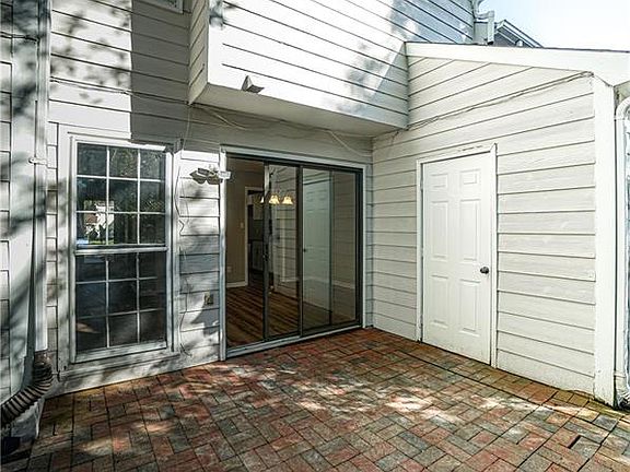 5th image of 11108 Silkwood Ct