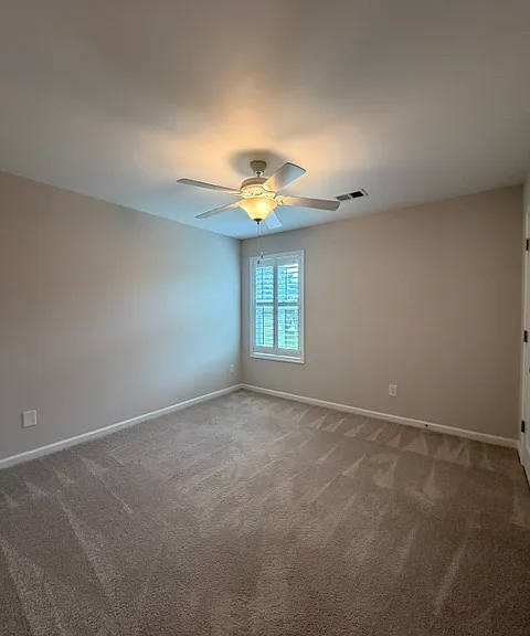 660 Constitution Dr — Photo 22