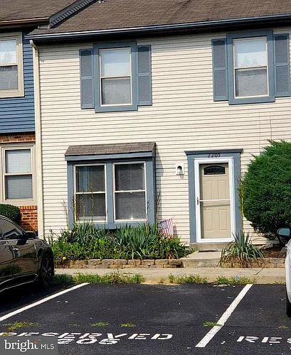 2205 Elberta Ln Photo 1