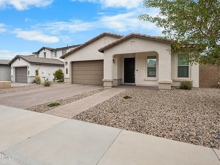 6936 W Maya Way — Photo 2