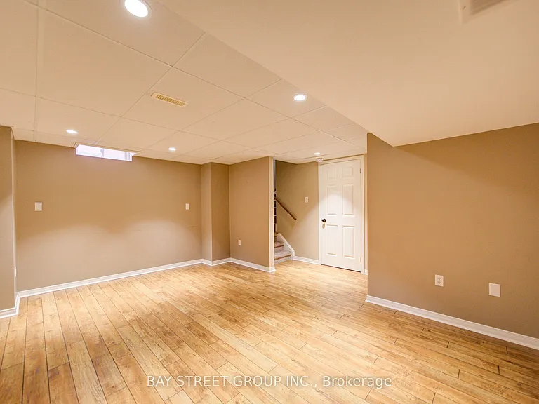 1833 Hobson Dr — Photo 44
