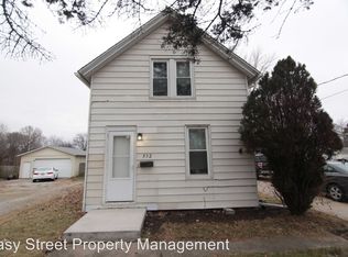 532 21st St, Rock Island, IL 61201