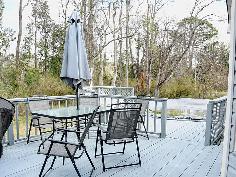 4120 Clay Dr — Photo 6