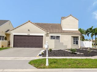 23157 Bentley Pl, Boca Raton, FL 33433