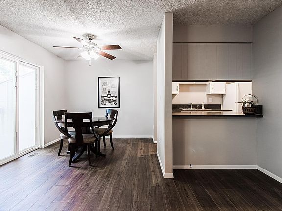 3rd image of 23 Centaur Ct APT A