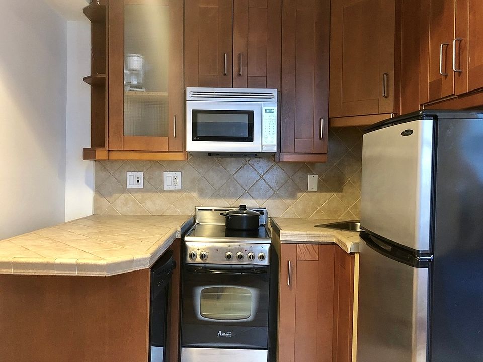 1st image of 155 W 83rd St APT 104