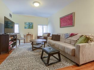 19 Wiget St APT 204, Boston, MA 02113