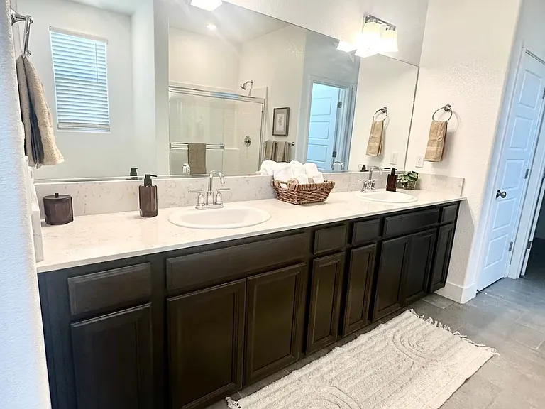 2437 Explorador Dr — Photo 11