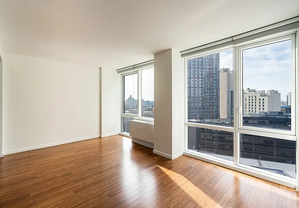 66 Rockwell Pl #9J