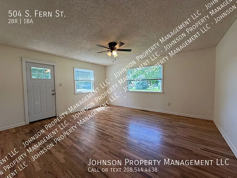 504 S Fern St — Photo 7