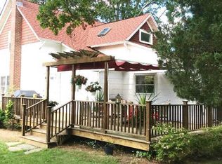 73 Union Ave, Center Moriches, NY 11934