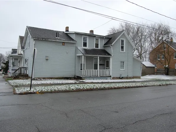 2702 Plum St, Erie, PA 16508