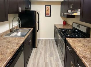 Fox Meadow Apartments, Maple Shade, NJ 08052