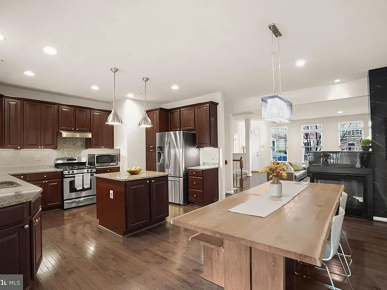 12806 Gate Rail Rd — Photo 12