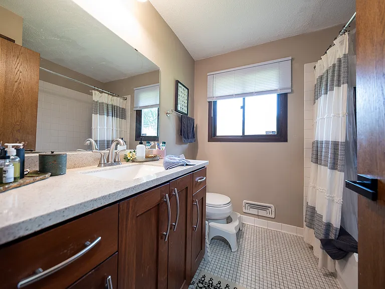 8636 Aldrich Ave S — Photo 15