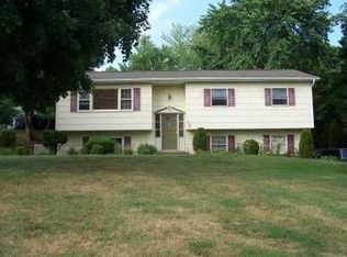 150 Meadow Lark Rd, Montgomery, NY 12549