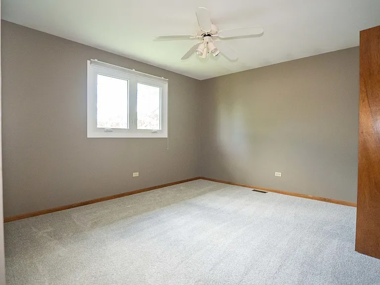 16409 Winding Creek Rd — Photo 13