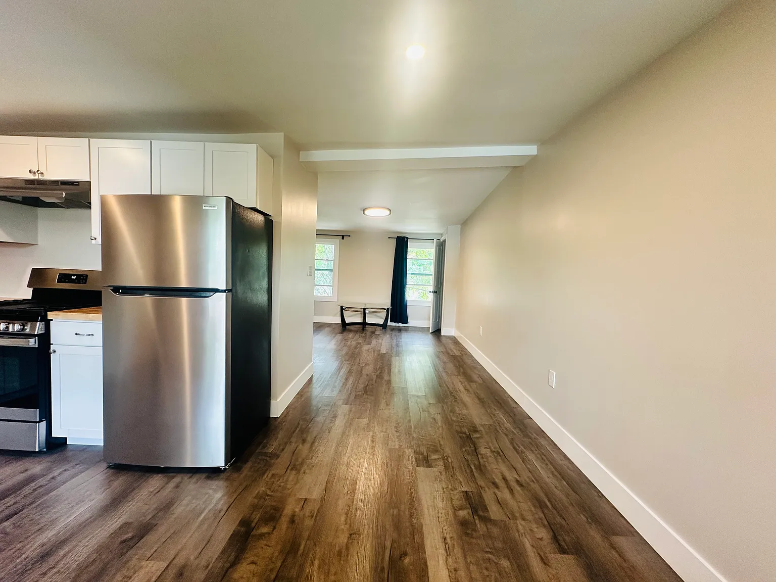 1 bed, 700 sqft, $1,550 — Photo 4