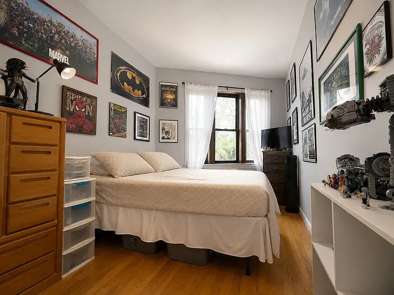 388 E 23rd St #2A — Photo 4