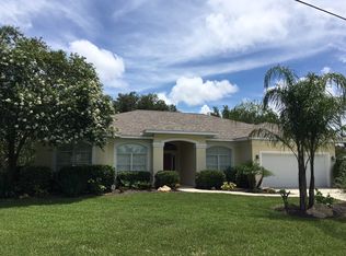 1 Buffalo Meadow Ln, Palm Coast, FL 32137